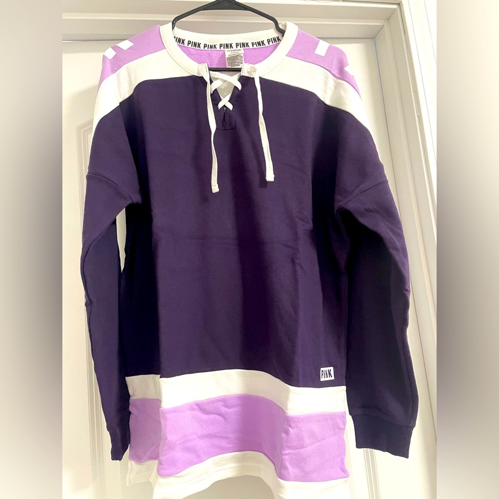 VS Pink top * New*